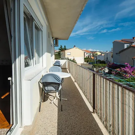 Apartment Luketa Primosten