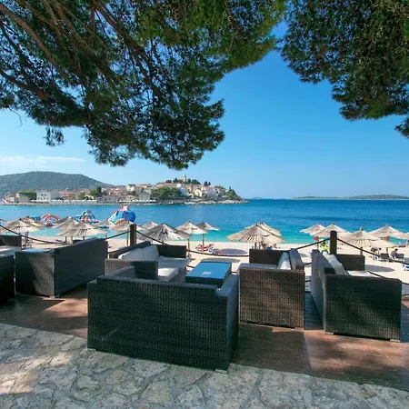 Apartment Luketa Primosten