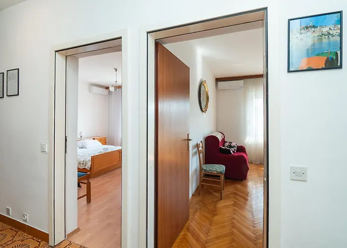 Luketa Appartement *